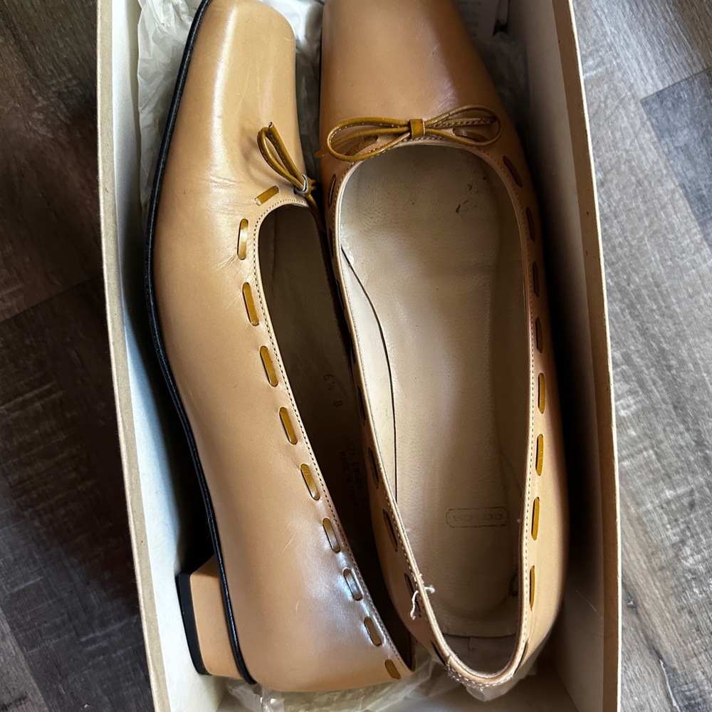 Vintage Coach Carrie Calf loafers-original packaging